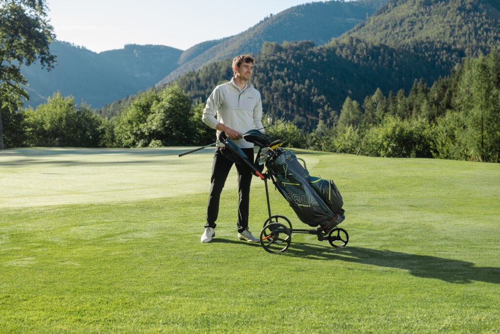 Is This the Most Compact Push Cart in the World?