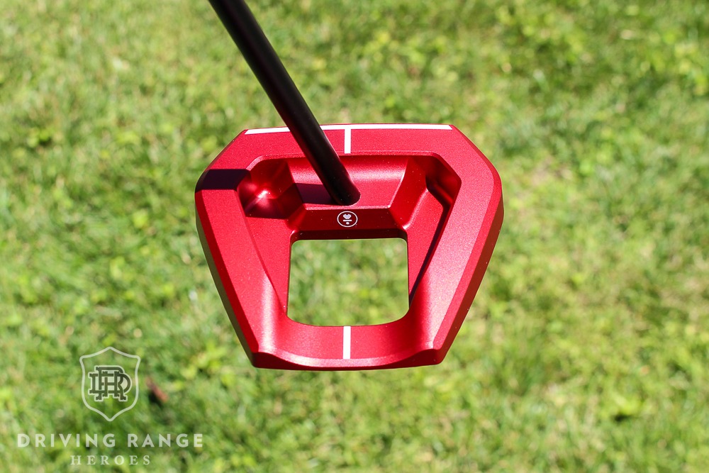 The new @labgolfputters VZN.1i combines the company's Lie Angle Balance technology w/ what I think is its best mallet shape yet. Check out the full review here at the link in bio! ⛳️
.
.
#golf #golflife #labgolf #golfreview #instagolf